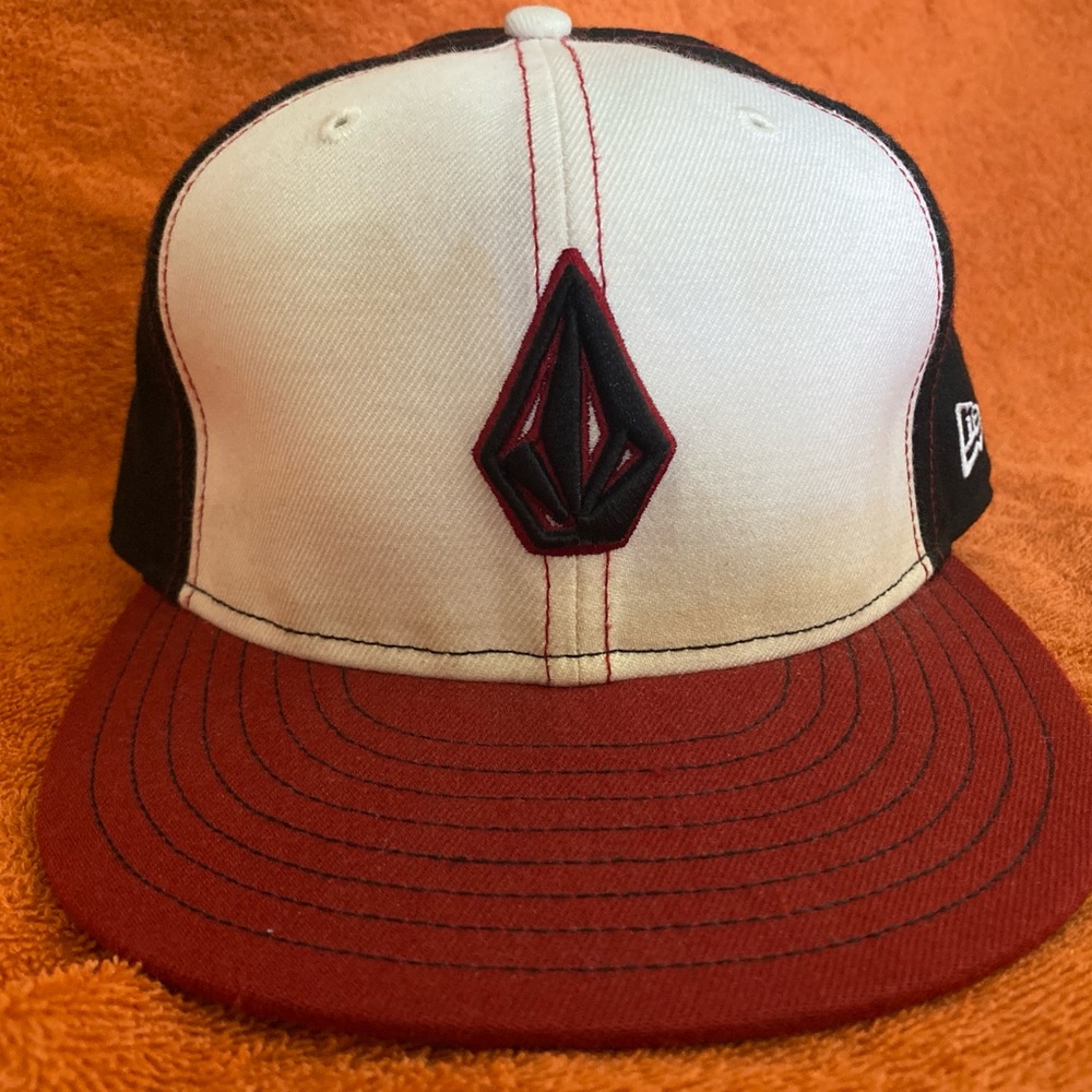 Volcom New Era 50Fifty Fitted Hat